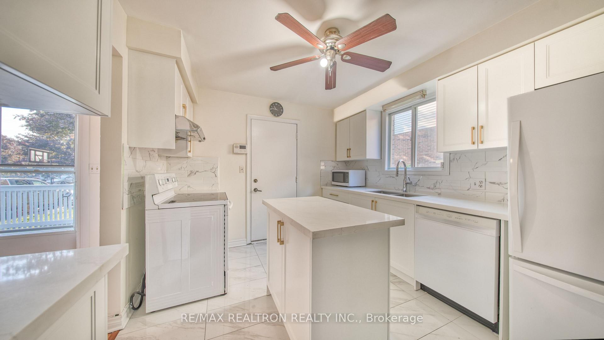 Photo 9 of 15 Glendan Court, Cambridge, Greenway-Chaplin — HOMEH