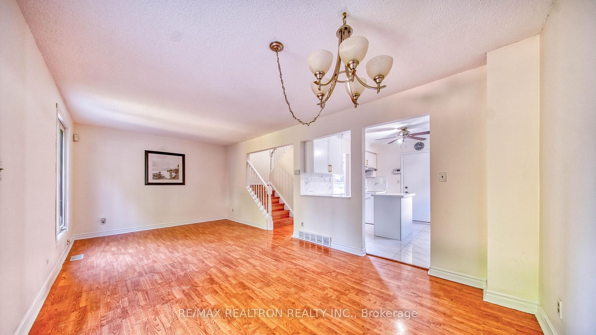 Photo 13 of 15 Glendan Court, Cambridge, Greenway-Chaplin — HOMEH