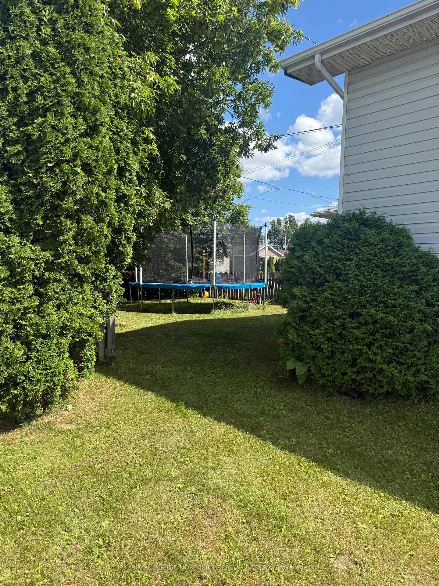 Photo 43 of 671 Park Avenue, Timmins, MTJ - Main Area — HOMEH