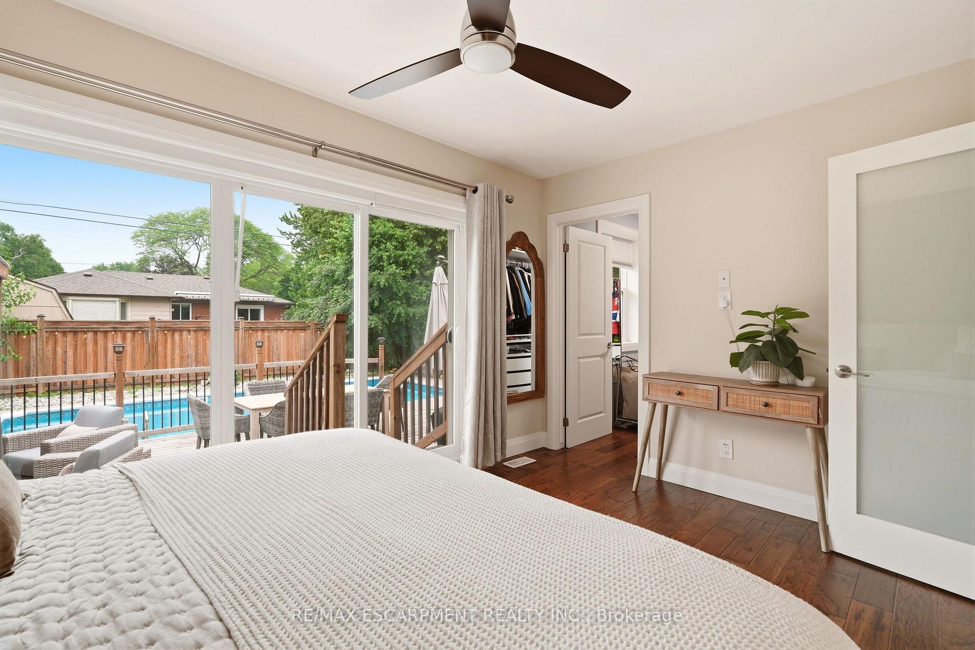 Photo 24 of 715 Drury Lane, Burlington, Brant — HOMEH