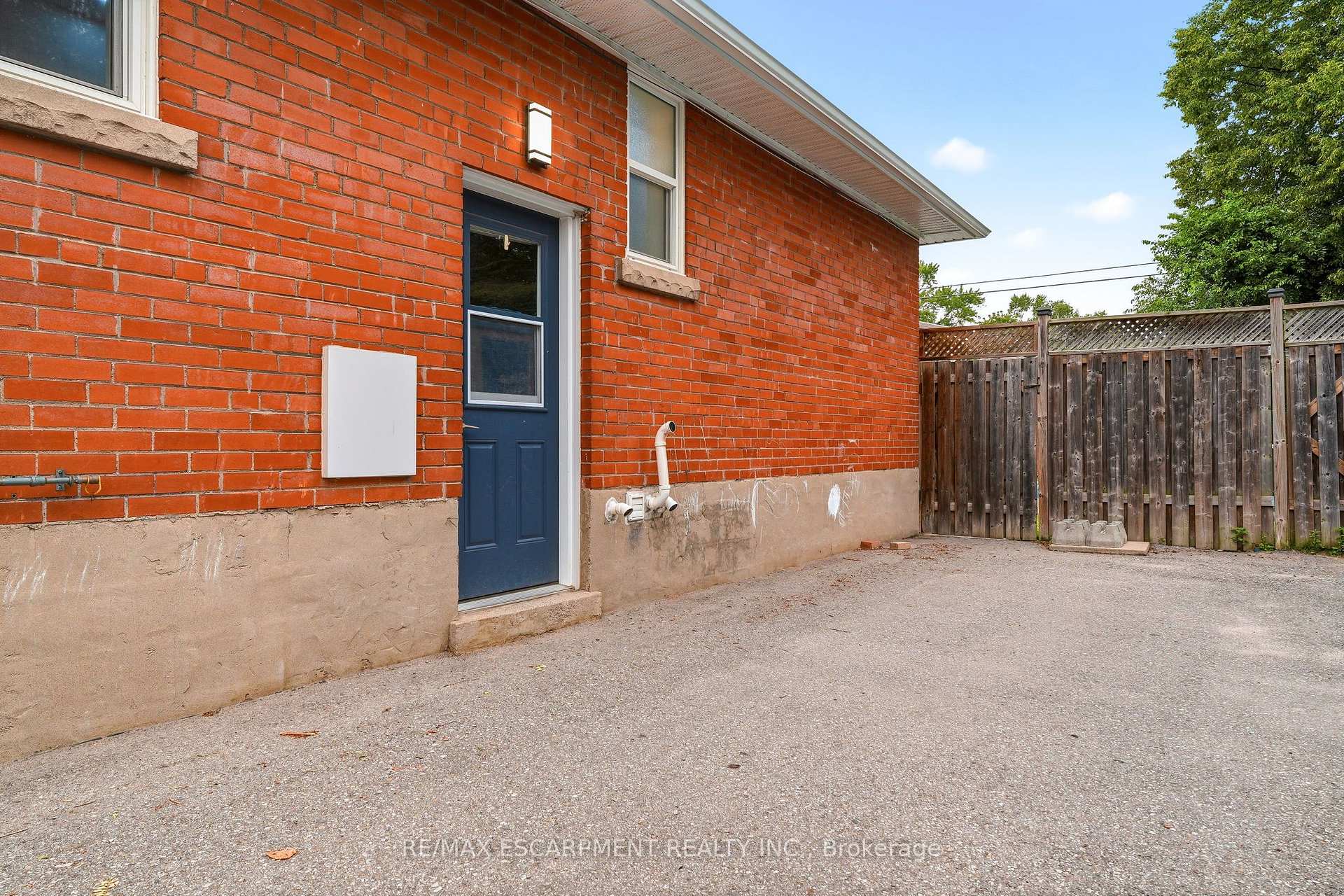 Photo 41 of 715 Drury Lane, Burlington, Brant — HOMEH