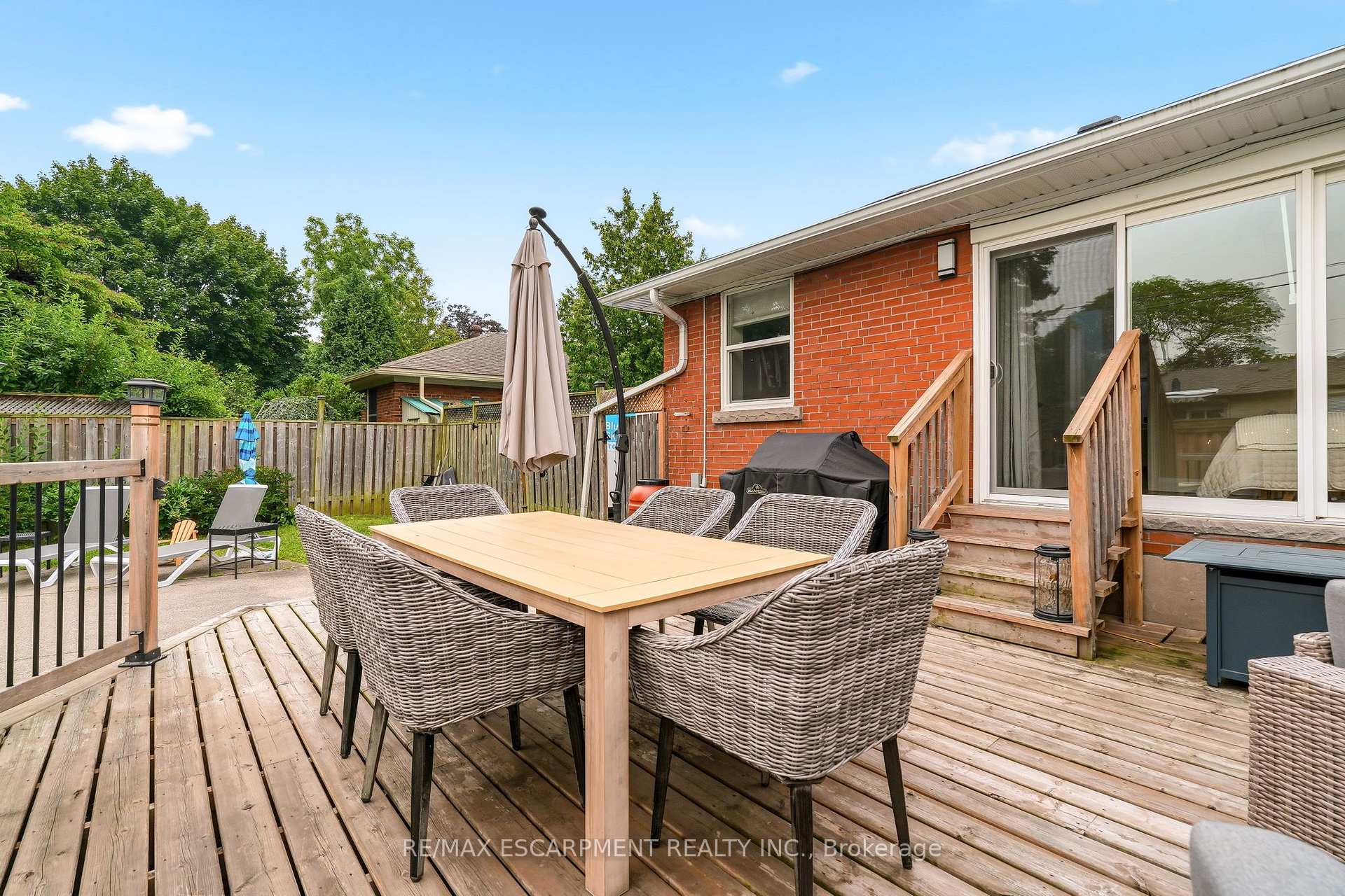 Photo 49 of 715 Drury Lane, Burlington, Brant — HOMEH