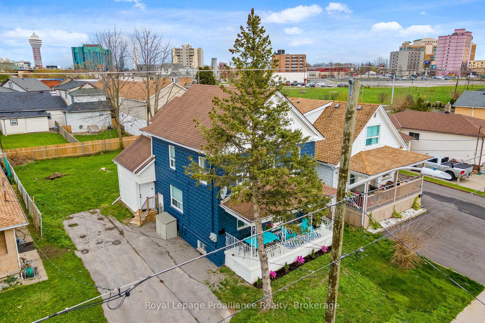 Photo 1 of Unit Upper, 5654 Desson Avenue, Niagara Falls, Clifton Hill — HOMEH