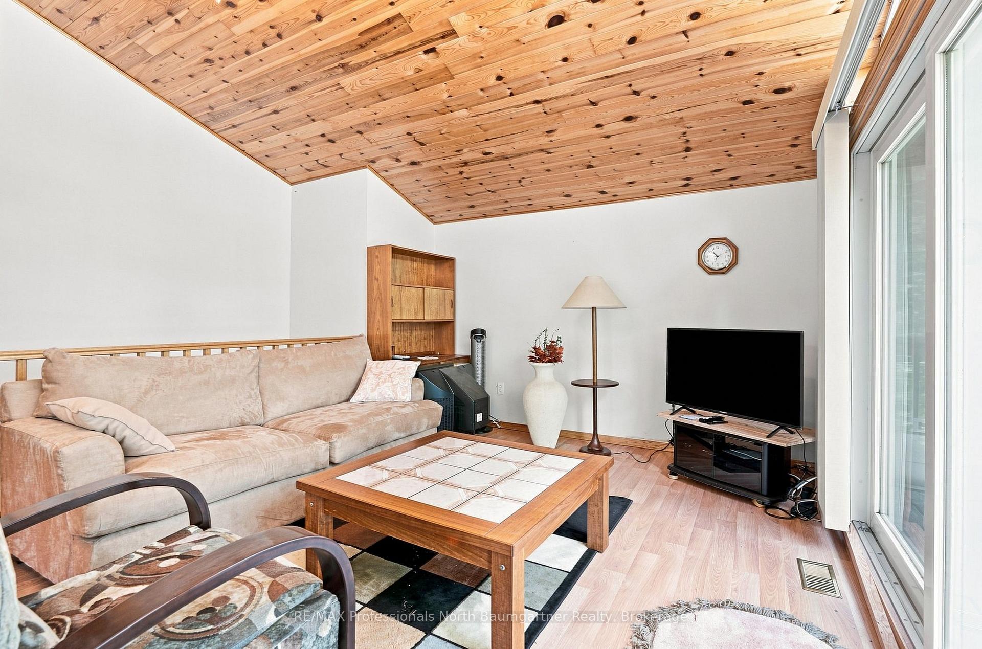 Photo 14 of 1125 Providence Drive, Algonquin Highlands, Stanhope — HOMEH