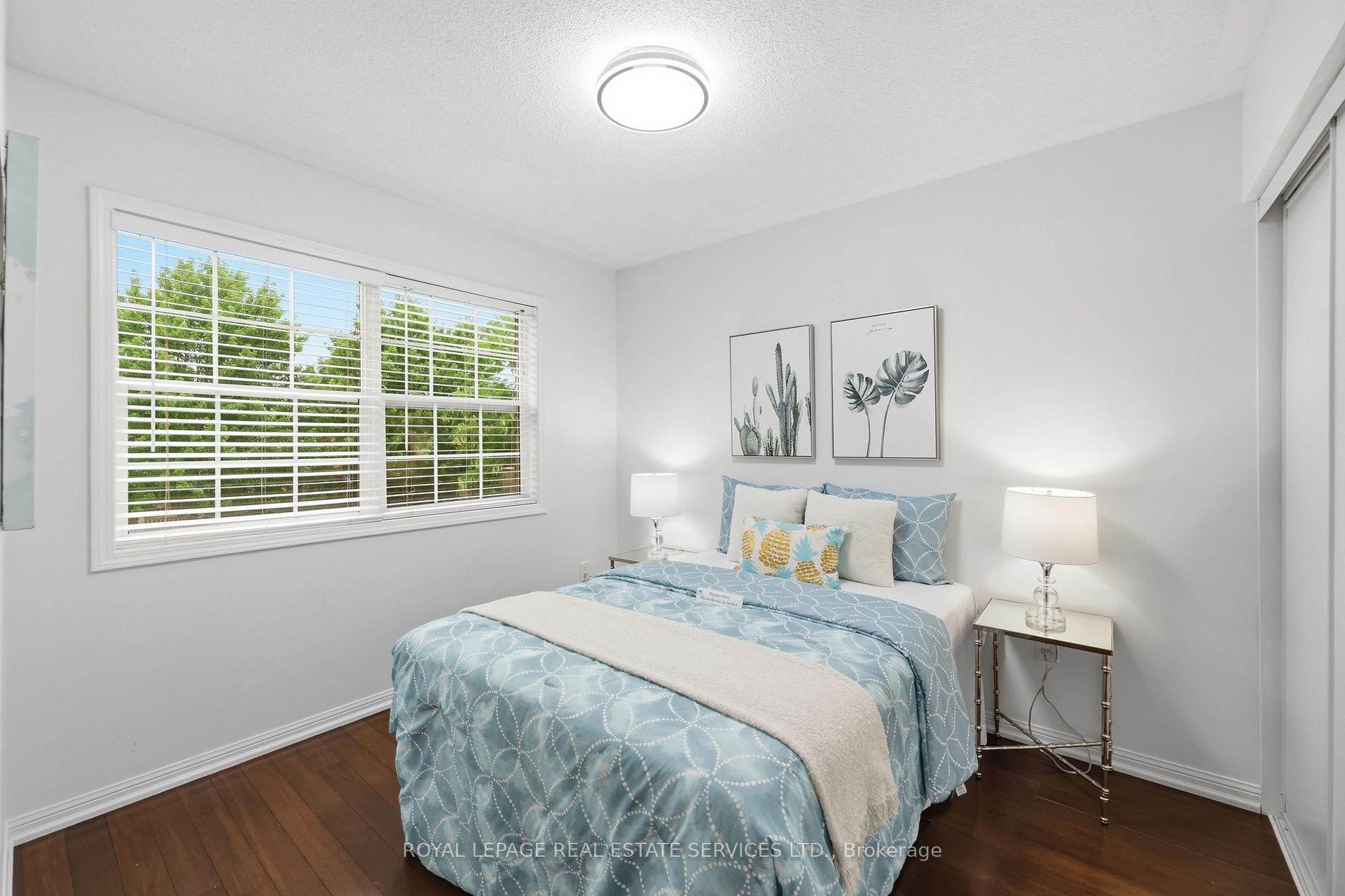 Photo 29 of 2382 Falkland Crescent, Oakville, West Oak Trails — HOMEH