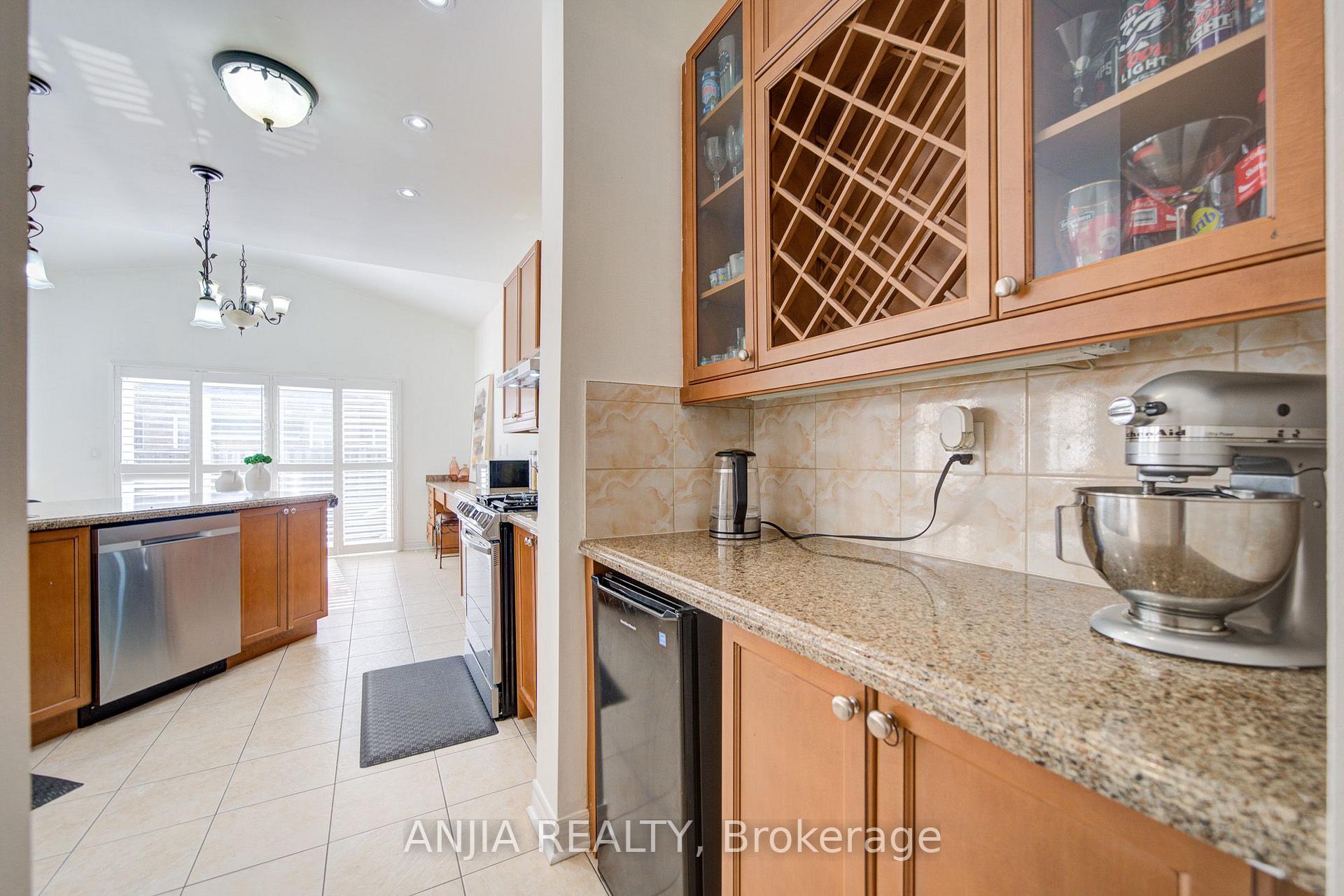 Photo 8 of 349 Williamson Road, Markham, Greensborough — HOMEH