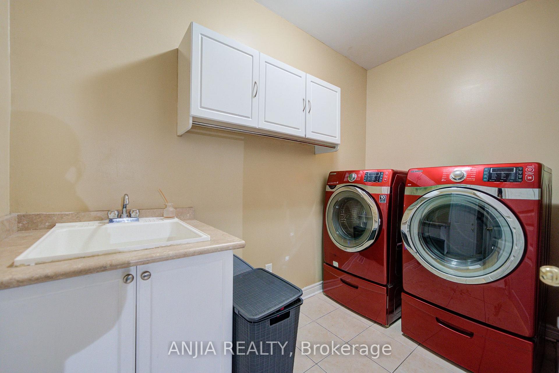 Photo 19 of 349 Williamson Road, Markham, Greensborough — HOMEH