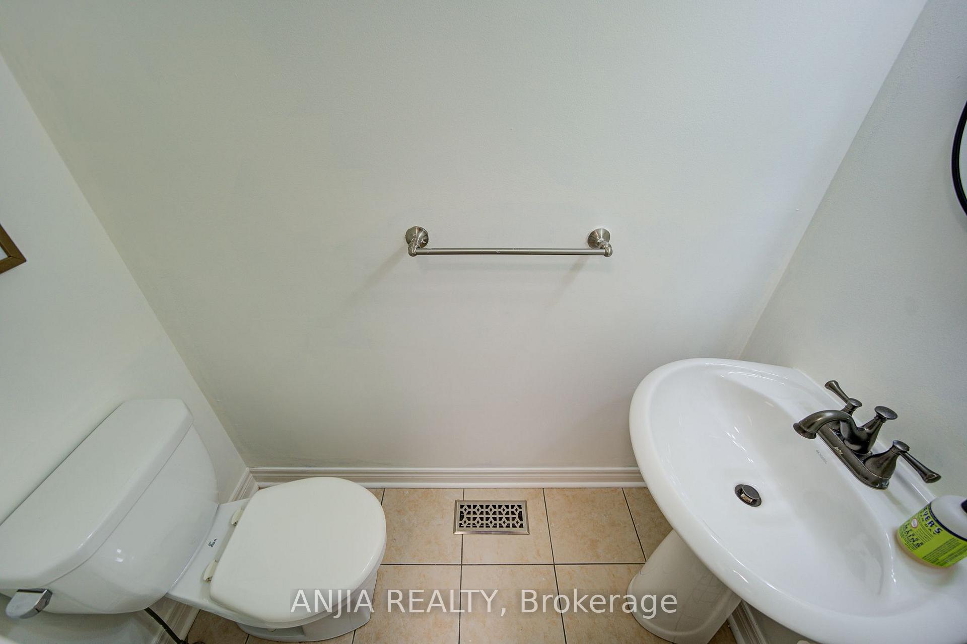 Photo 20 of 349 Williamson Road, Markham, Greensborough — HOMEH