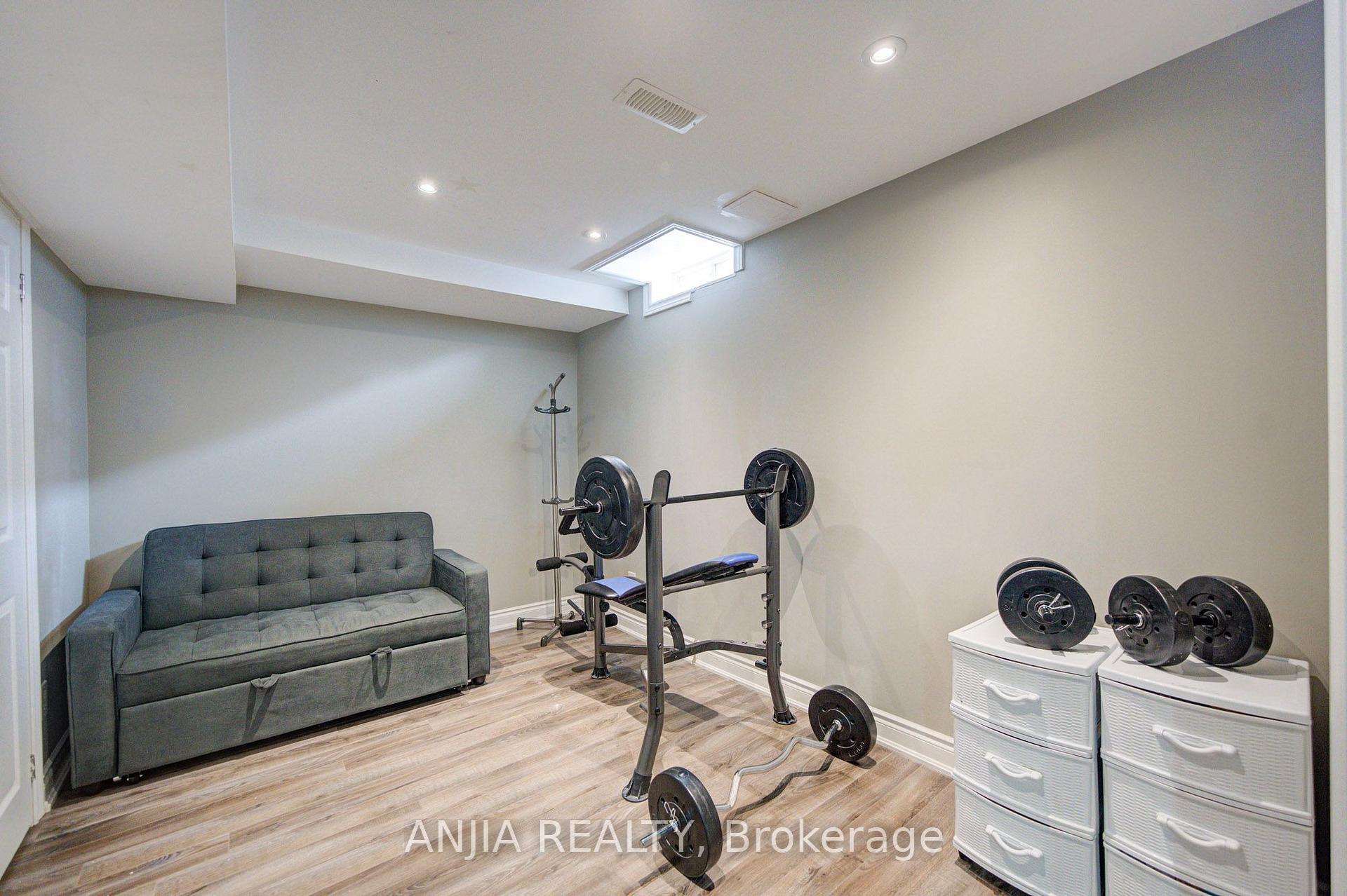 Photo 40 of 349 Williamson Road, Markham, Greensborough — HOMEH