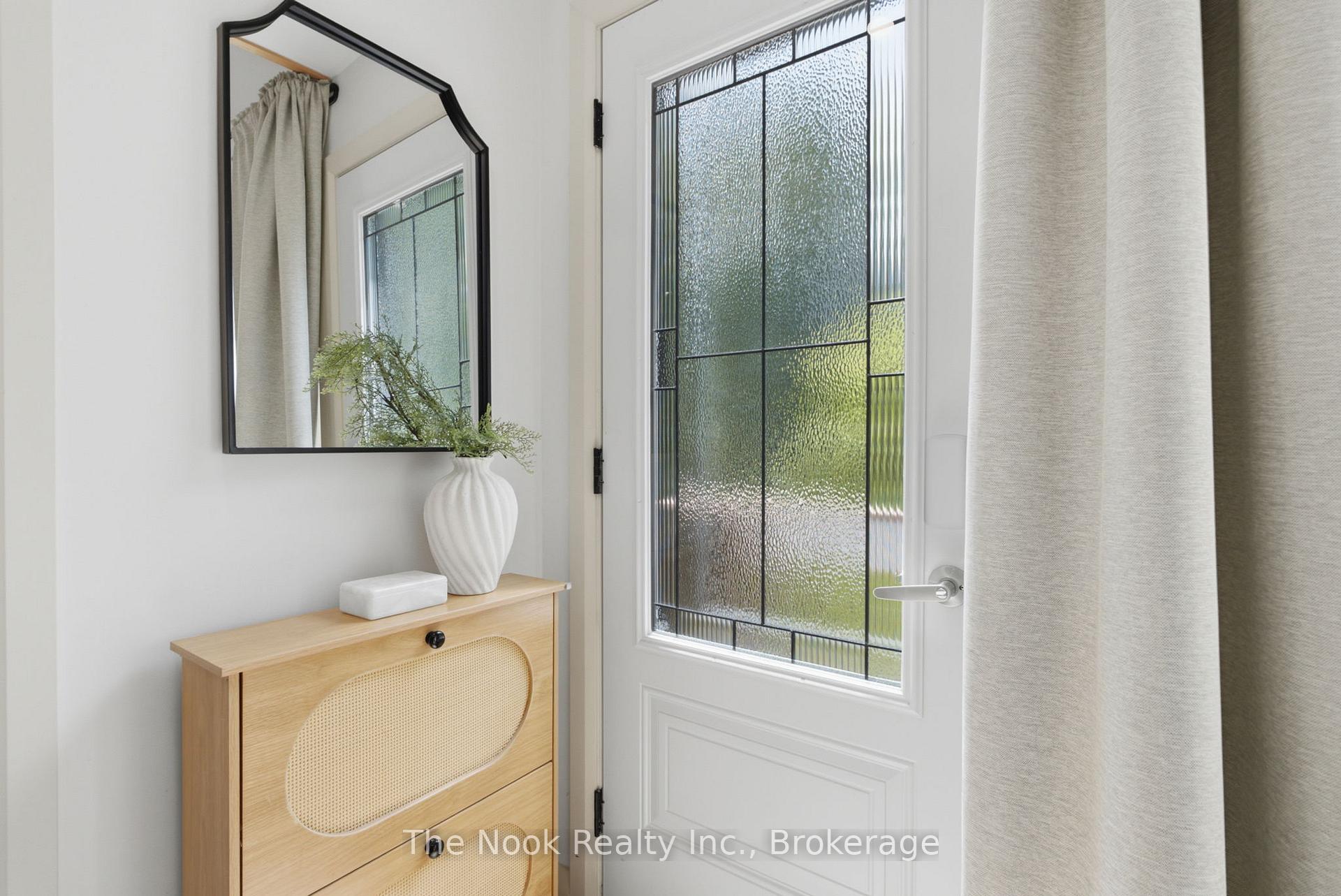 Photo 4 of 30 Lakeview Avenue, Scugog, Rural Scugog — HOMEH