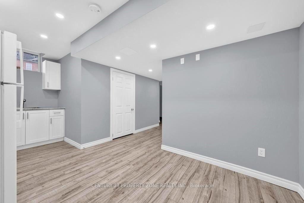 Photo 5 of Unit LOWER, 93 Bologna Road, Vaughan, Vellore Village — HOMEH