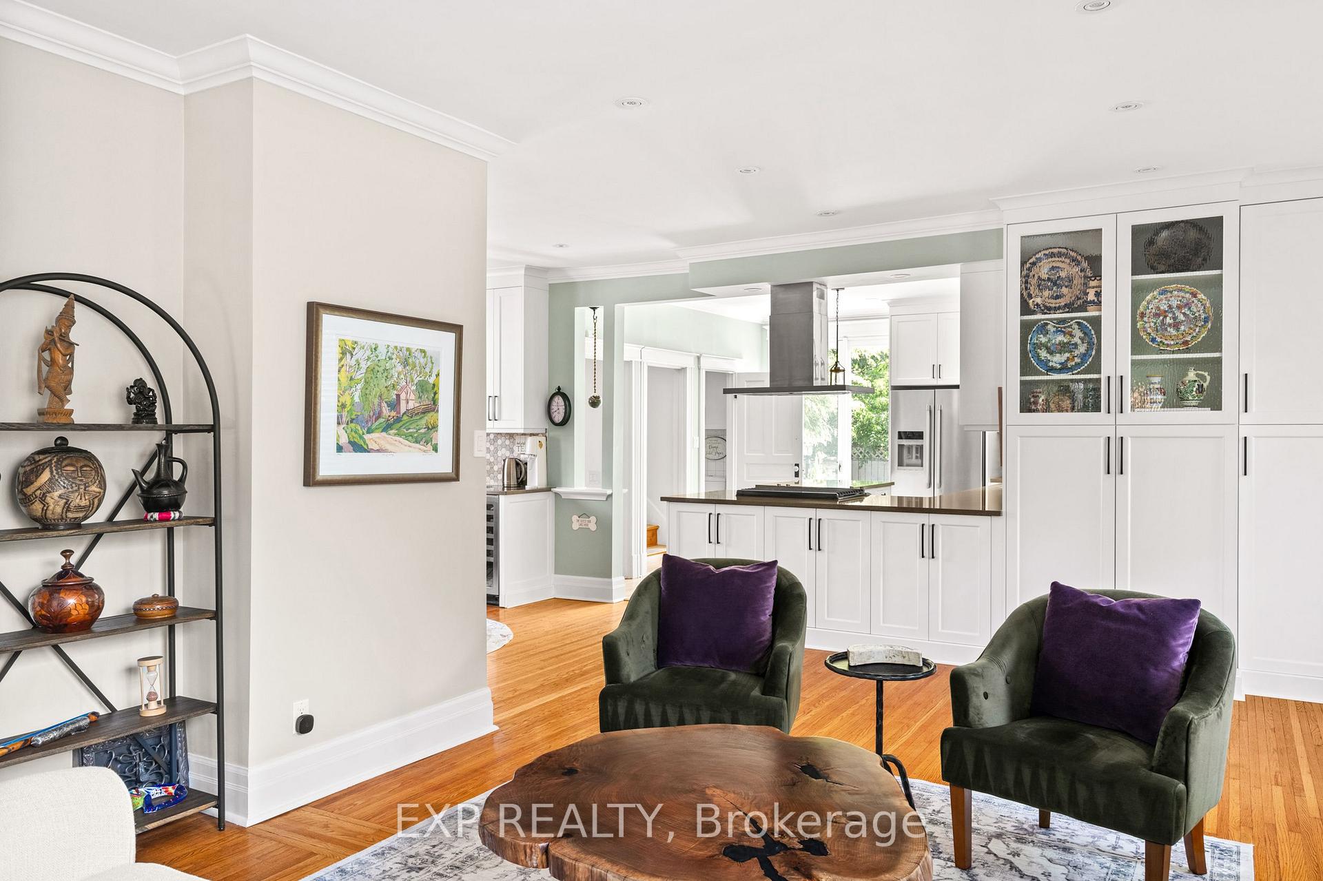 Photo 10 of 3 Norris Place, St. Catharines, Downtown — HOMEH