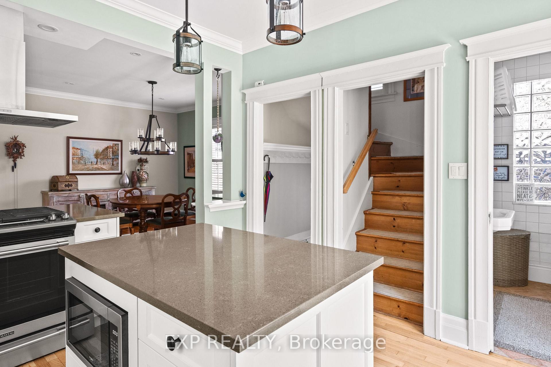 Photo 21 of 3 Norris Place, St. Catharines, Downtown — HOMEH