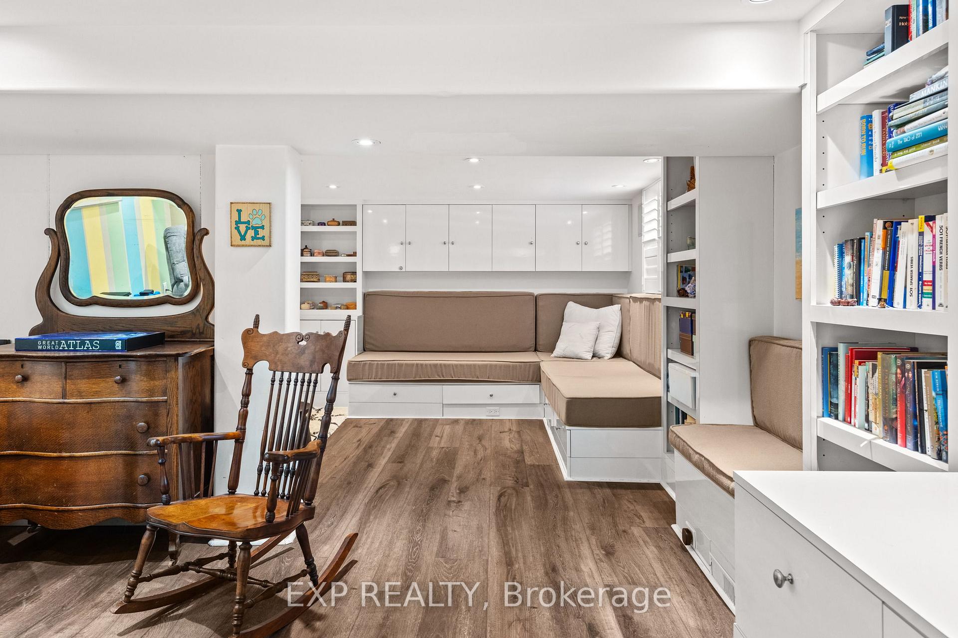 Photo 35 of 3 Norris Place, St. Catharines, Downtown — HOMEH