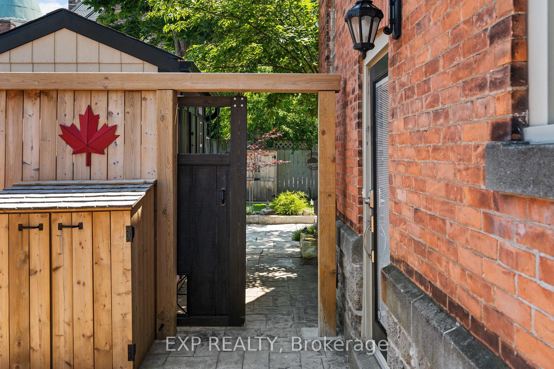 Photo 40 of 3 Norris Place, St. Catharines, Downtown — HOMEH