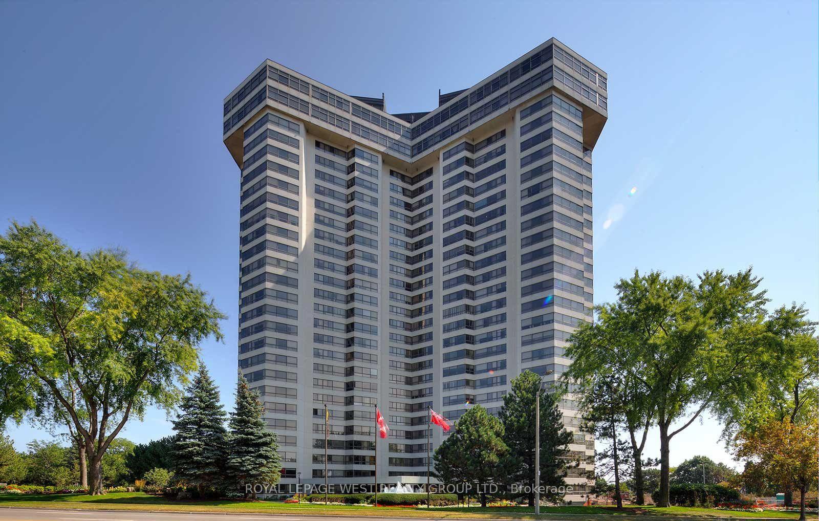 Front of Unit 1005, 1300 Bloor Street