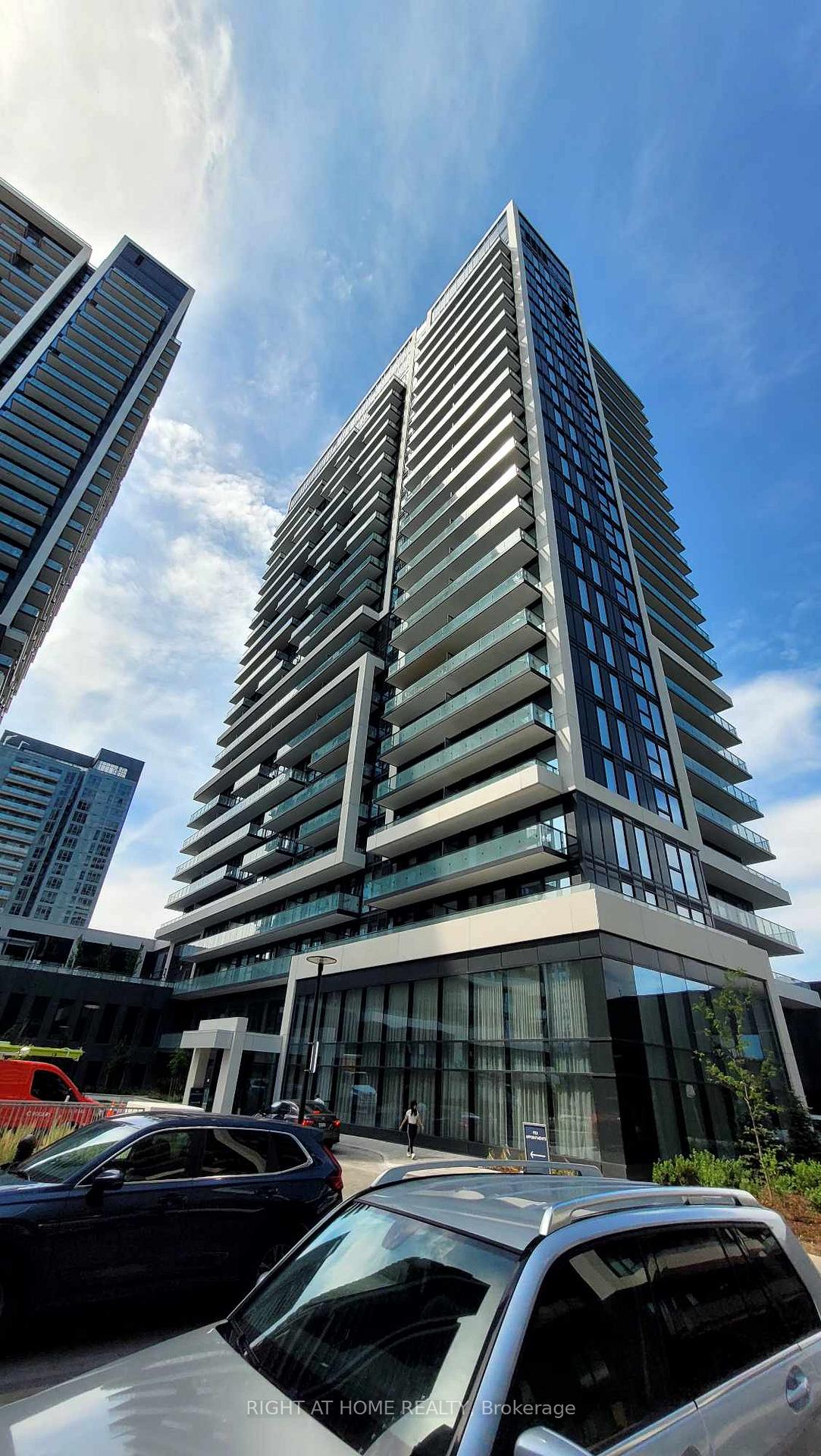 Photo 21 of Unit Ph12, 95 Oneida Crescent, Richmond Hill, Langstaff — HOMEH