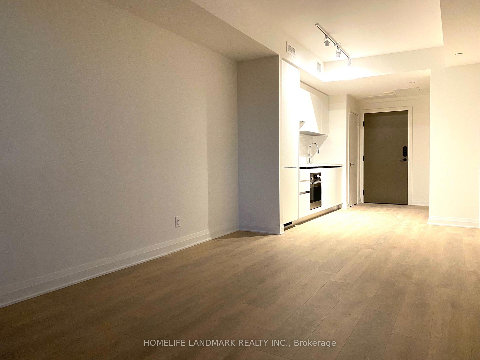 Photo 10 of Unit 3908, 4015 The Exchange, Mississauga, City Centre — HOMEH