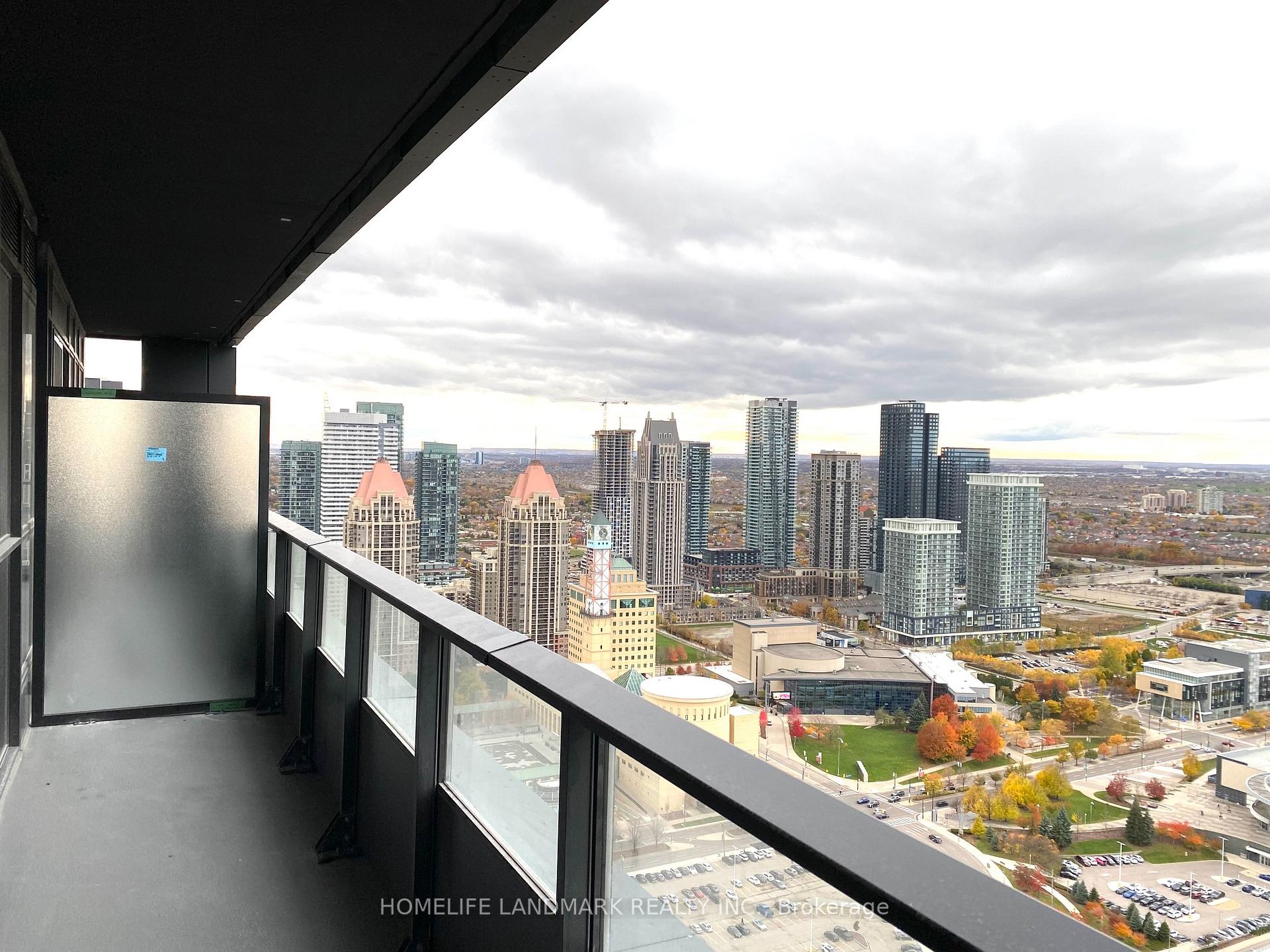 Photo 15 of Unit 3908, 4015 The Exchange, Mississauga, City Centre — HOMEH