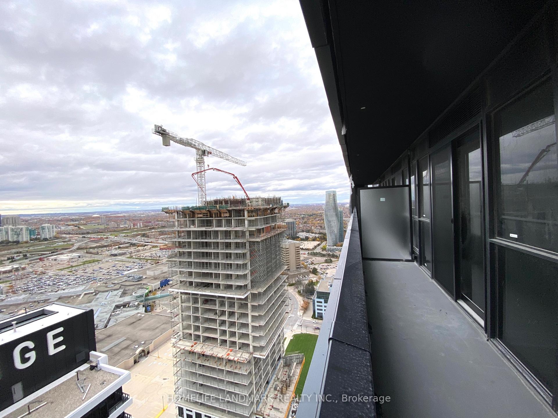 Photo 19 of Unit 3908, 4015 The Exchange, Mississauga, City Centre — HOMEH