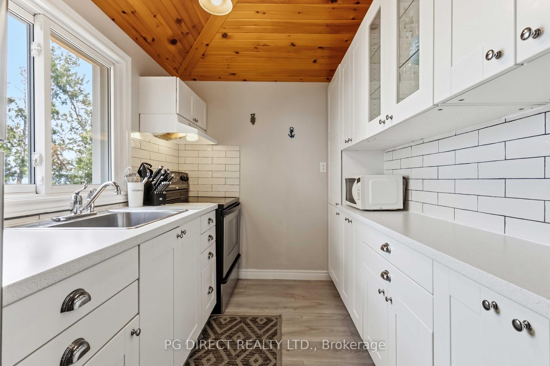 Photo 11 of 1048 Sylvan Glen Drive, Ramara, Brechin — HOMEH