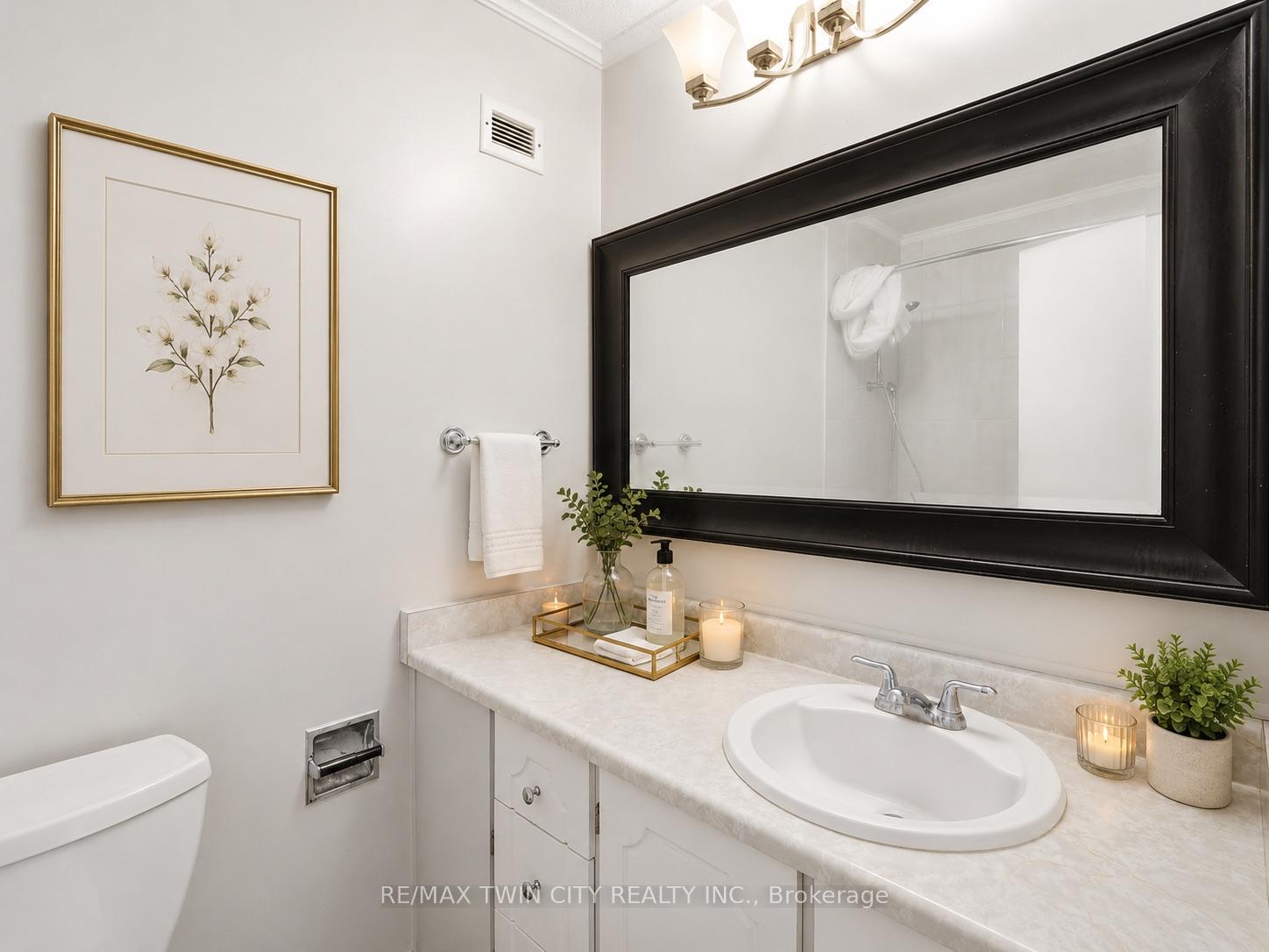 Photo 12 of Unit 110, 30 Green Valley Drive, Kitchener, Pioneer Park — HOMEH