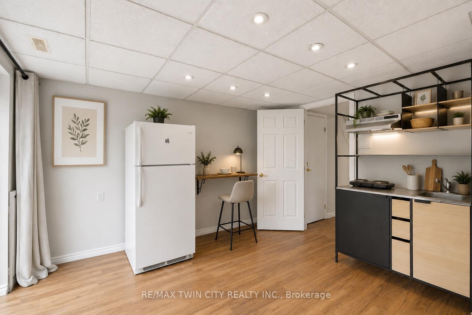 Photo 17 of Unit 110, 30 Green Valley Drive, Kitchener, Pioneer Park — HOMEH