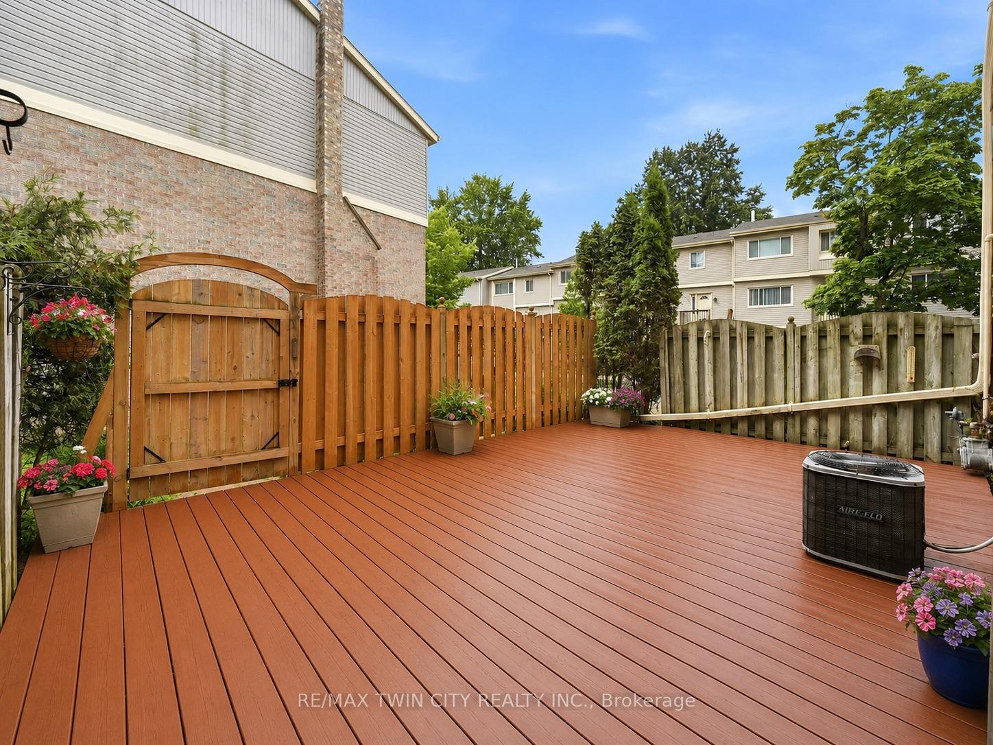 Photo 20 of Unit 110, 30 Green Valley Drive, Kitchener, Pioneer Park — HOMEH
