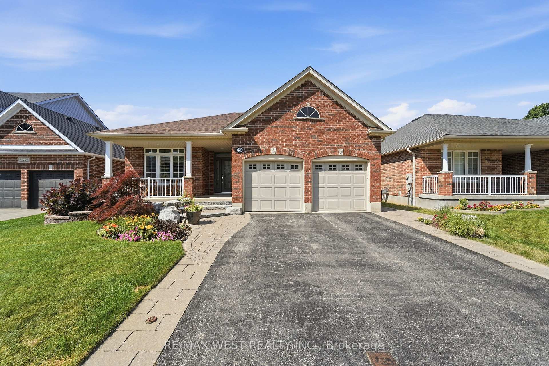 Photo 1 of 184 Tanners Drive, Halton Hills, Acton — HOMEH