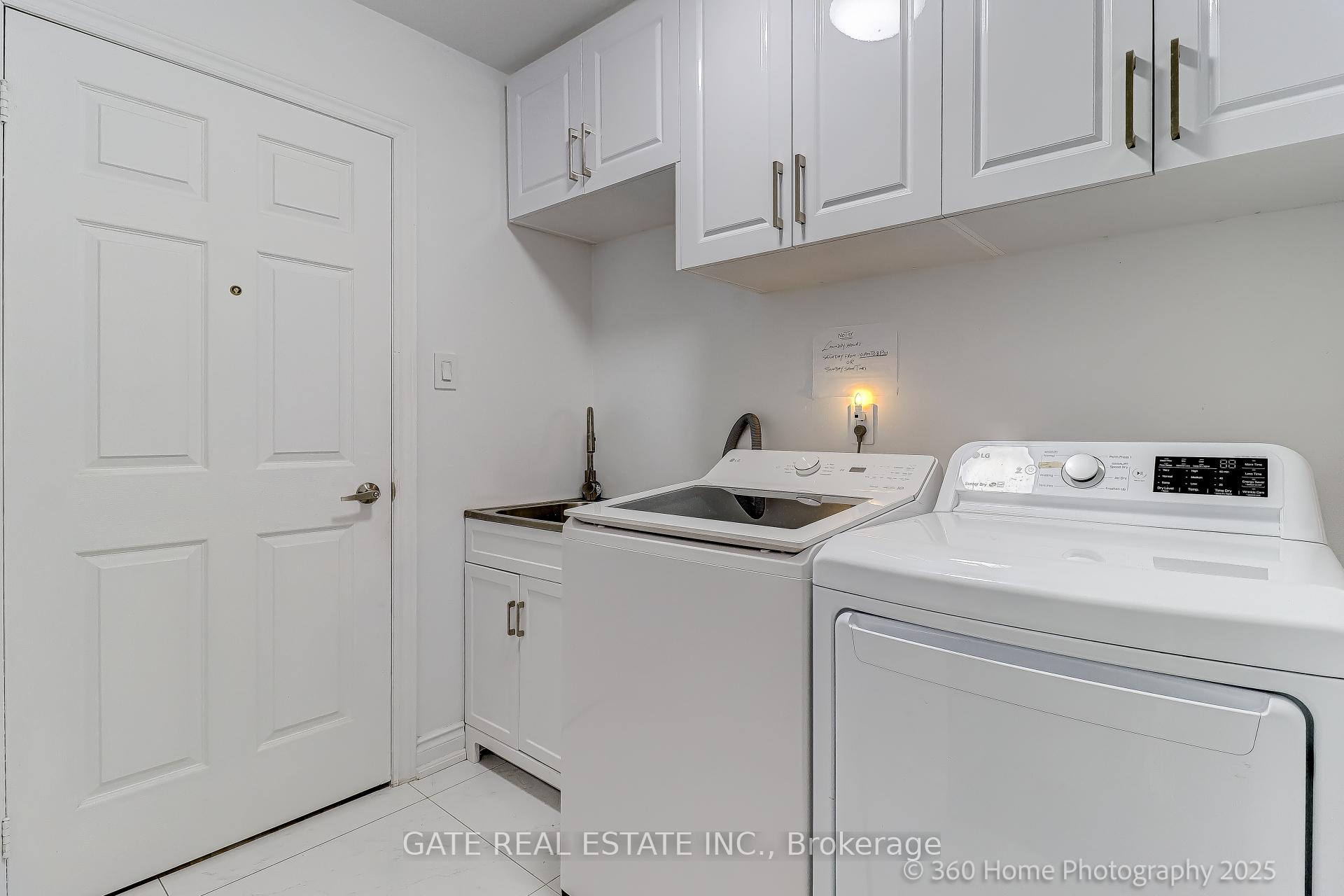 Photo 7 of 11 Jordana Drive, Markham, Middlefield — HOMEH
