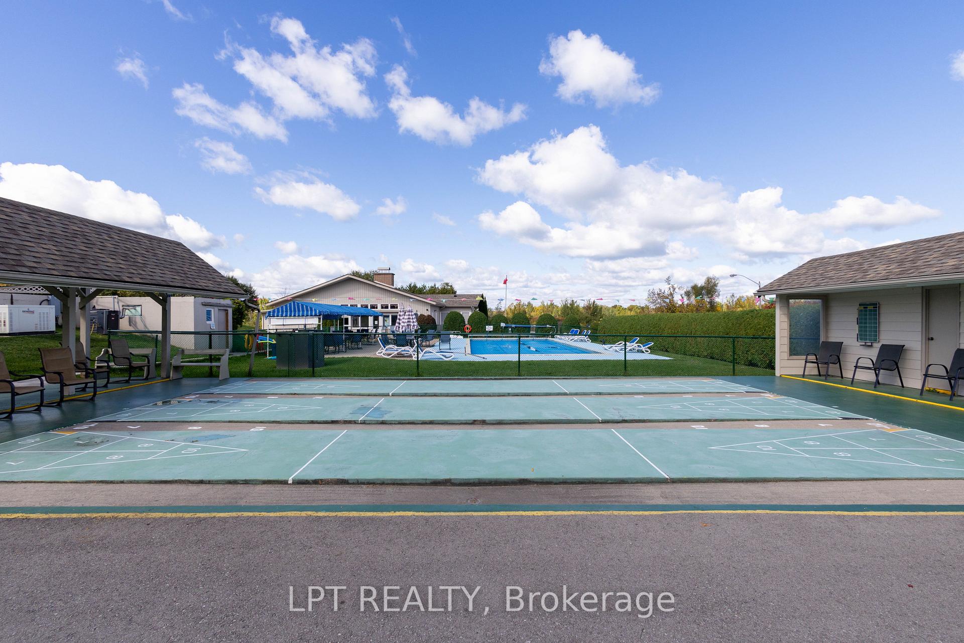 Photo 26 of 11 Geneva Court, Georgina, Sutton & Jackson's Point — HOMEH