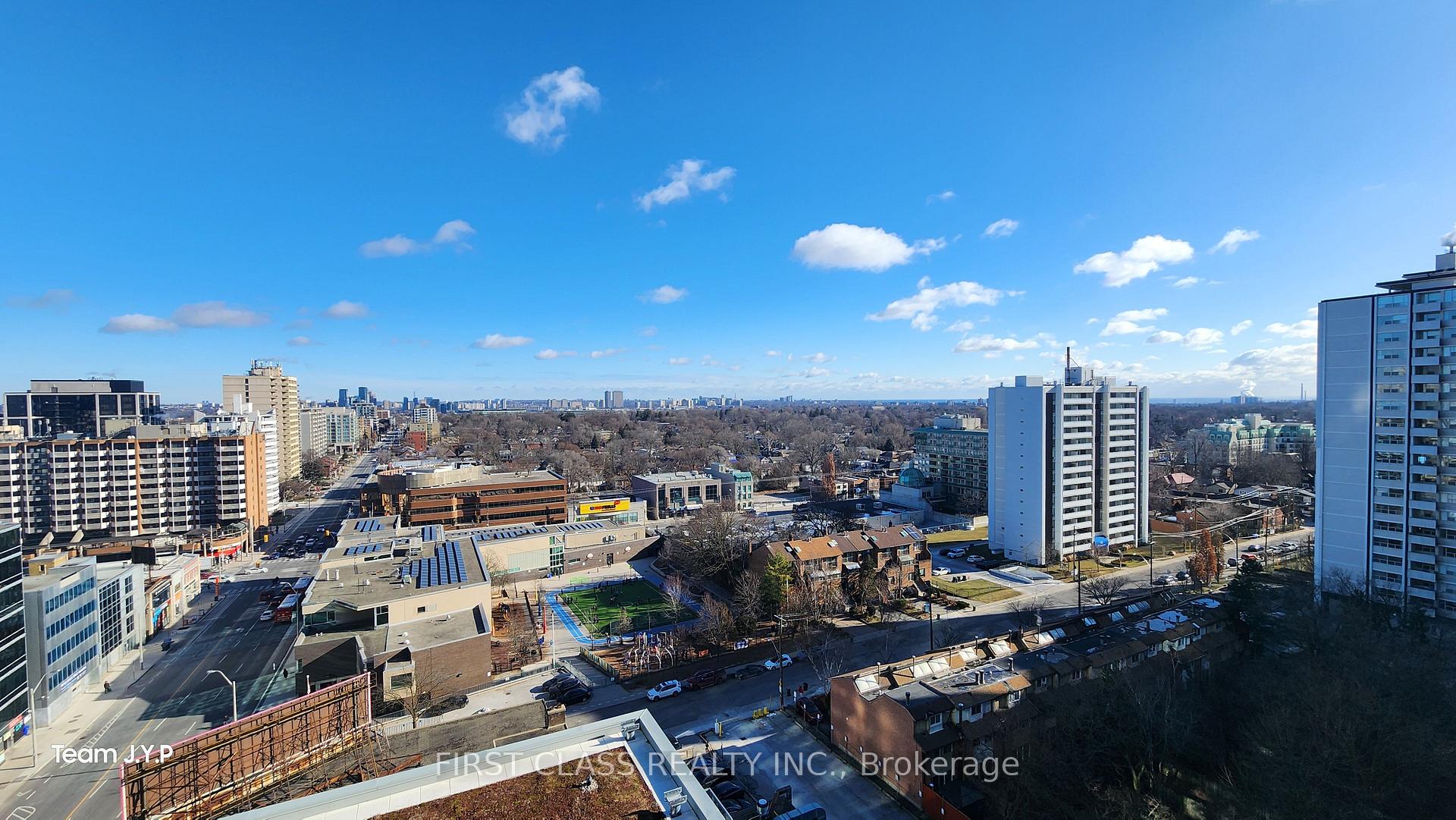 Photo 8 of Unit 1413, 125 Redpath Avenue, Toronto, Mount Pleasant West — HOMEH