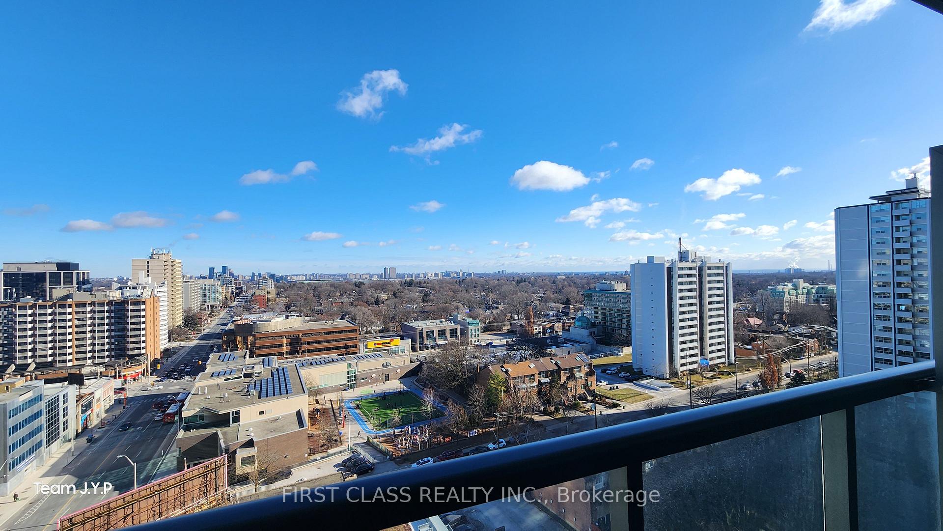 Photo 9 of Unit 1413, 125 Redpath Avenue, Toronto, Mount Pleasant West — HOMEH