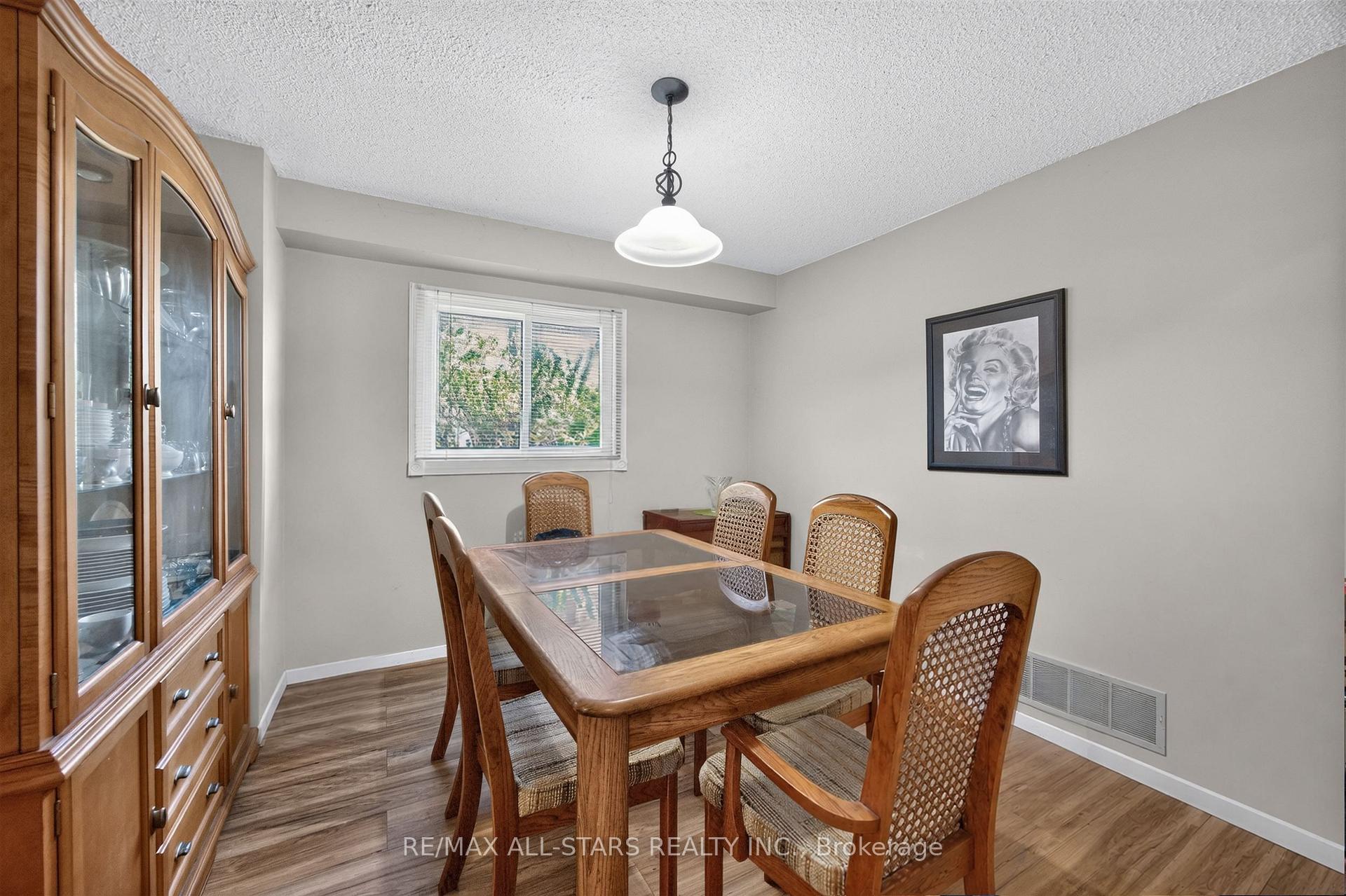 Photo 6 of 68 Patterson Crescent, Ajax, Central — HOMEH