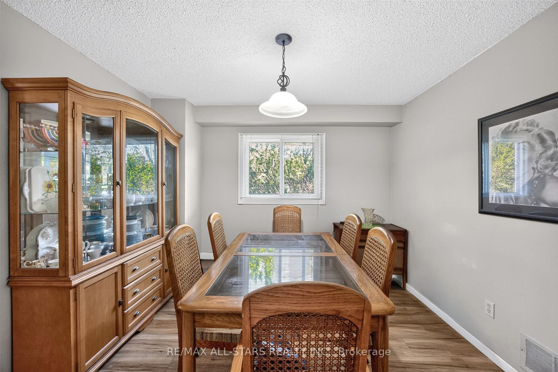Photo 7 of 68 Patterson Crescent, Ajax, Central — HOMEH