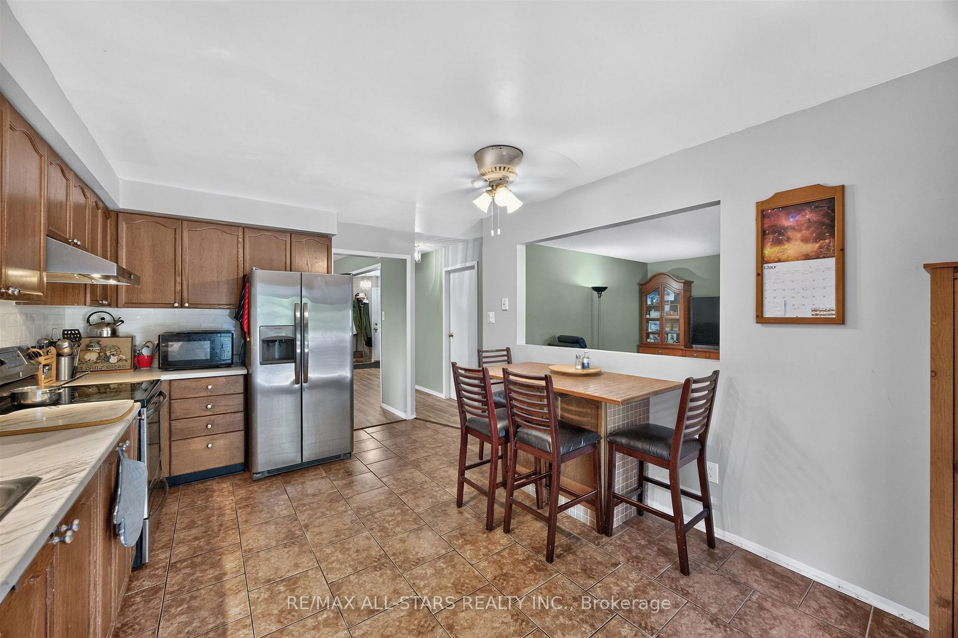 Photo 13 of 68 Patterson Crescent, Ajax, Central — HOMEH