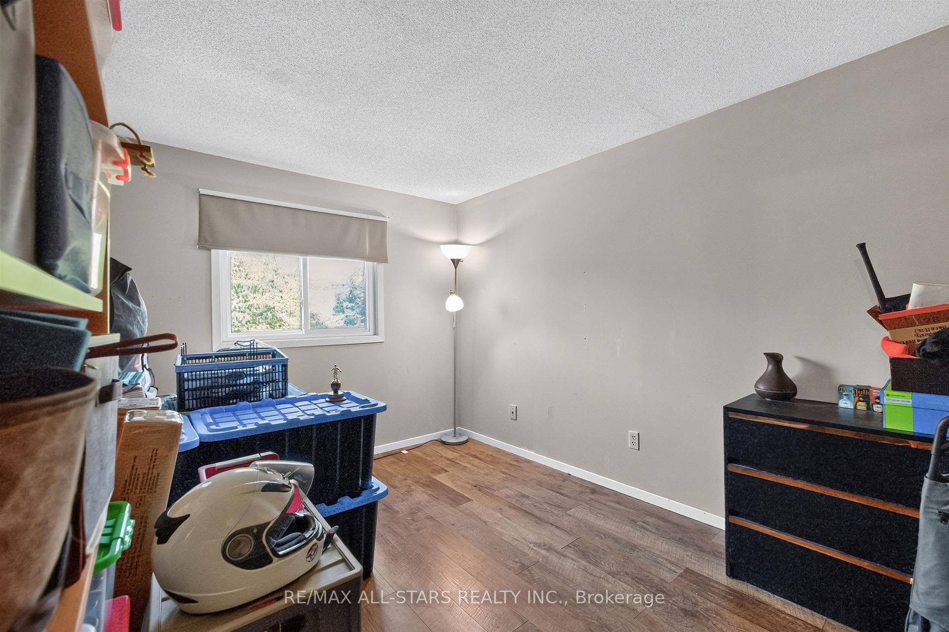 Photo 24 of 68 Patterson Crescent, Ajax, Central — HOMEH