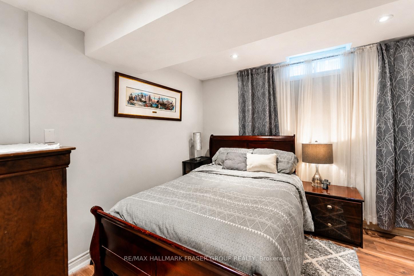 Photo 32 of 1571 Quail Run Drive, Oshawa, Taunton — HOMEH