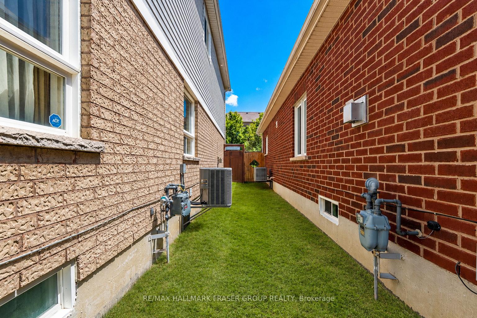 Photo 48 of 1571 Quail Run Drive, Oshawa, Taunton — HOMEH