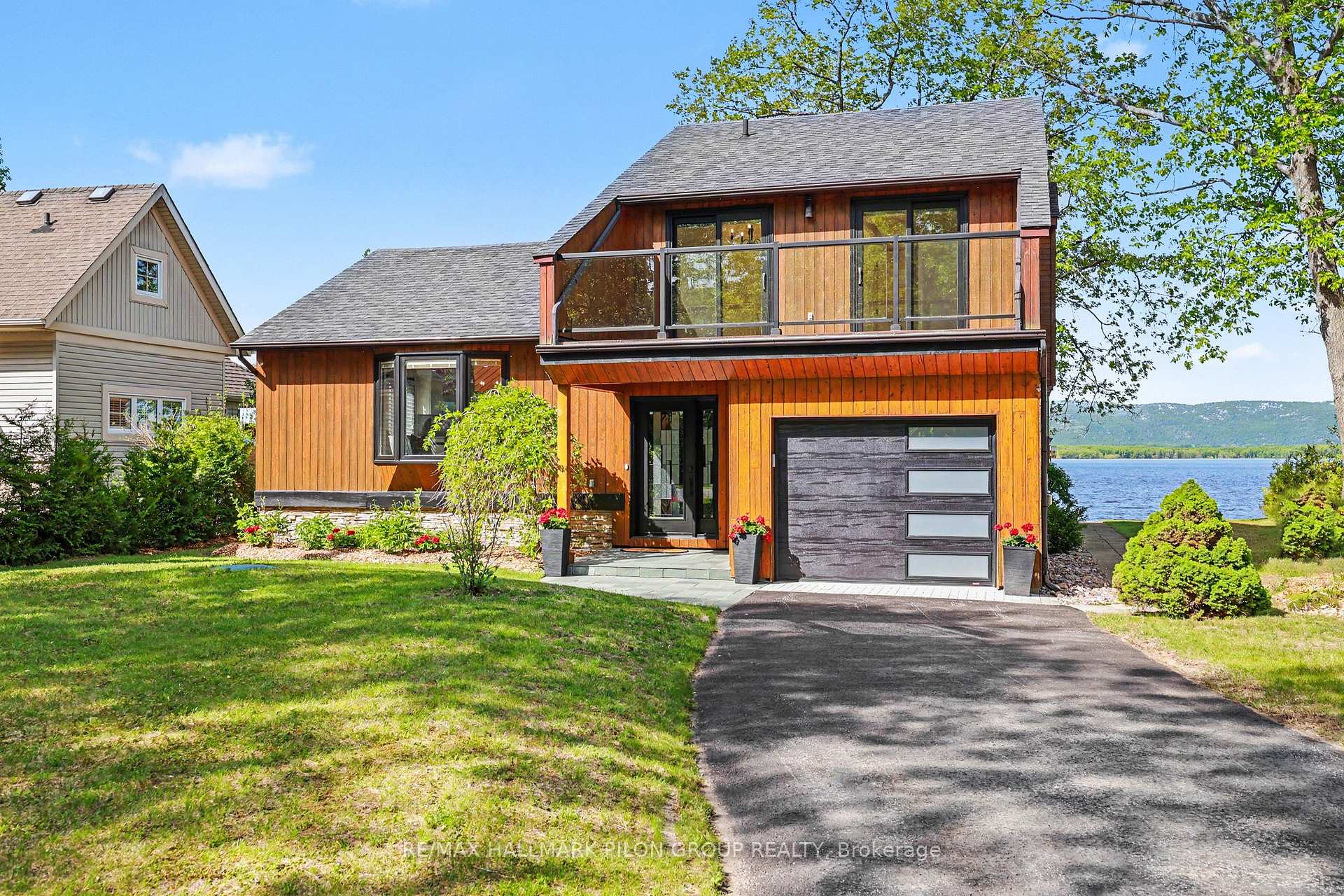 Photo 2 of 584 Bayview Drive, Ottawa, Constance Bay — HOMEH