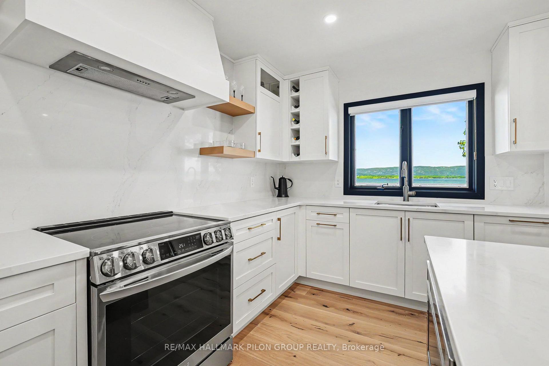 Photo 13 of 584 Bayview Drive, Ottawa, Constance Bay — HOMEH