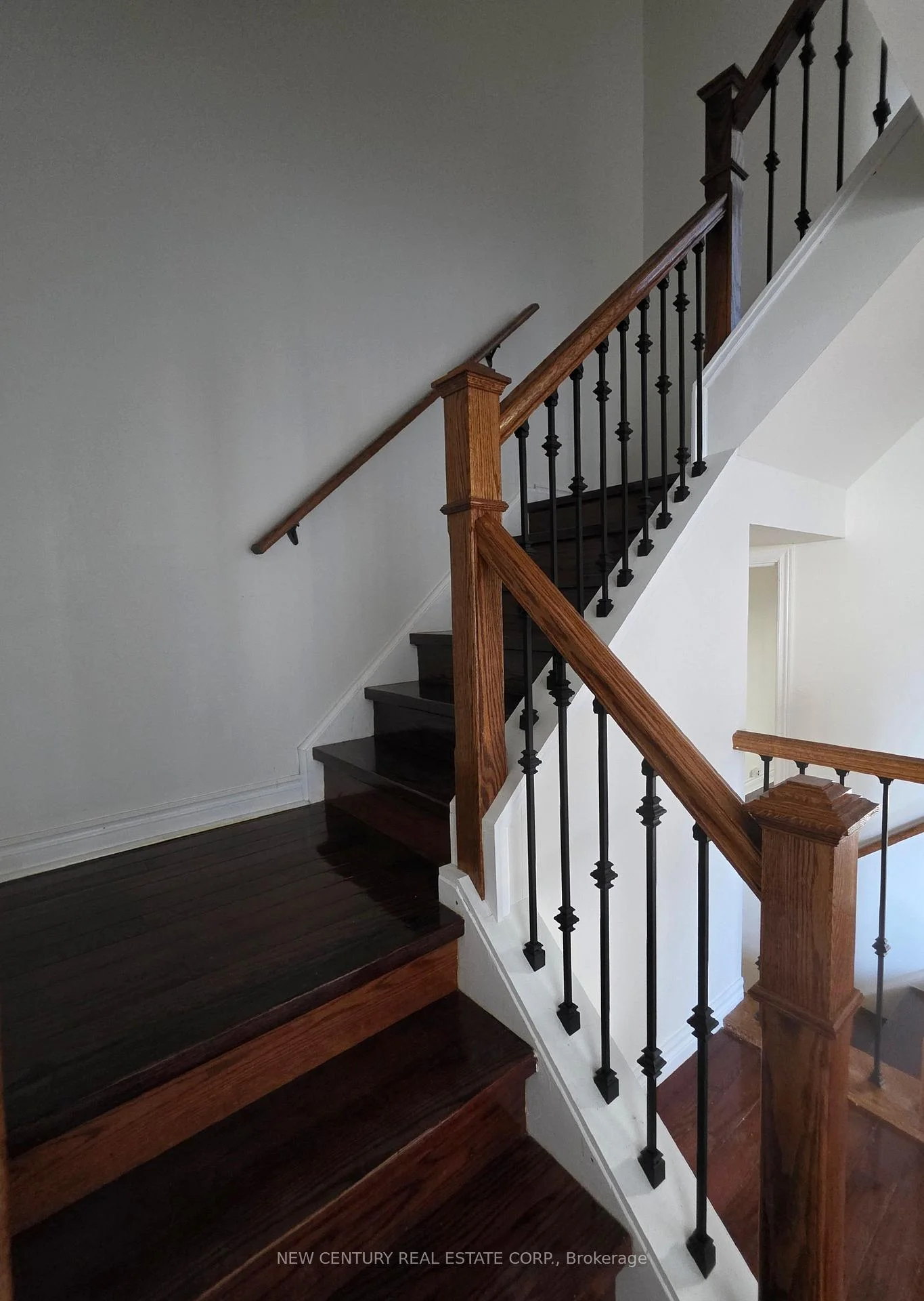 Photo 13 of 27 Trailridge Crescent, Scarborough, Morningside — HOMEH