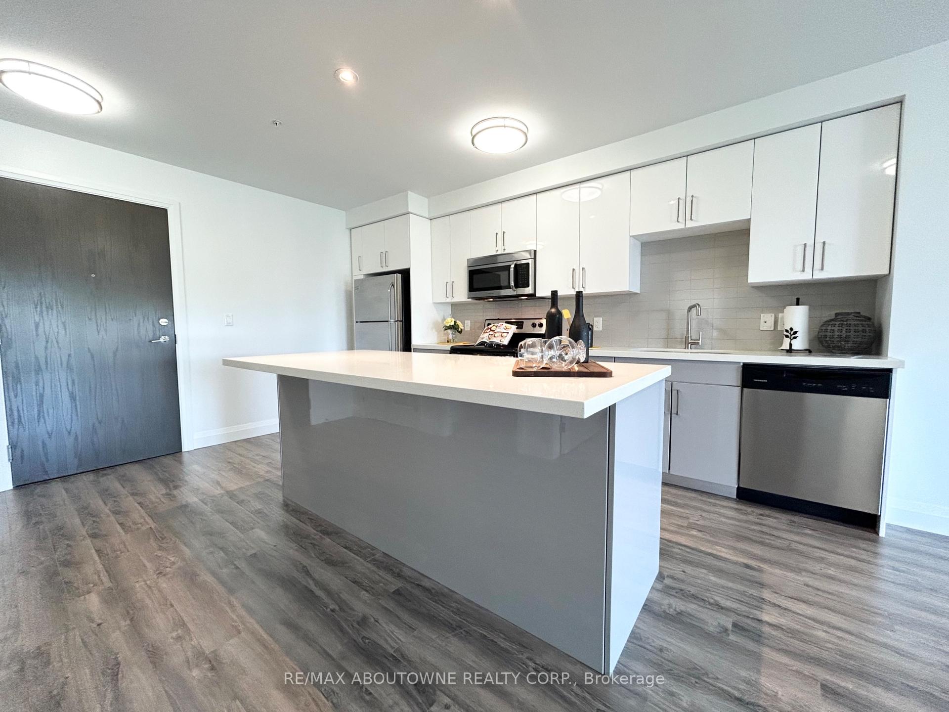 Photo 4 of Unit 603, 460B Belmont Avenue W, Kitchener, Cherry Hill — HOMEH