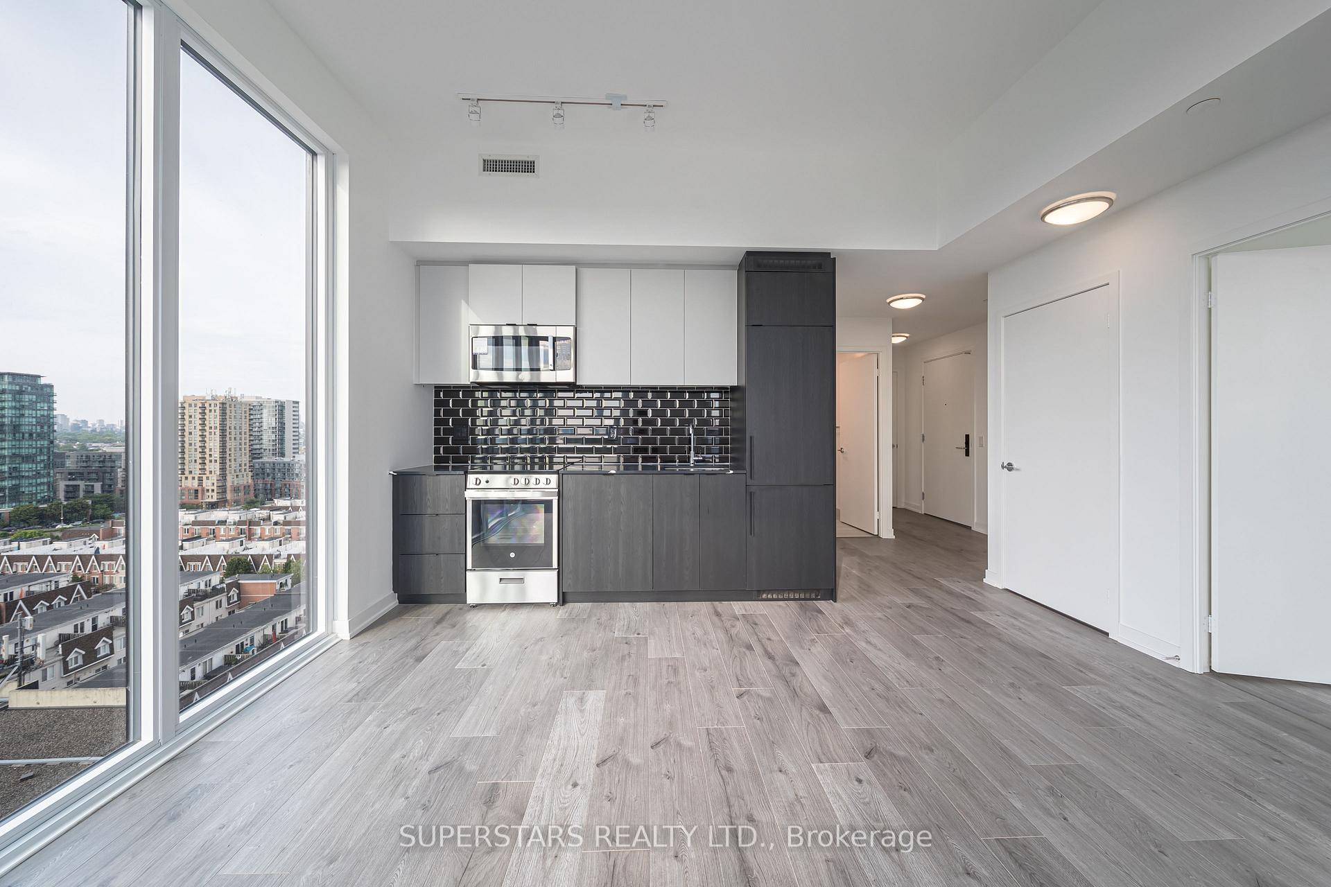 Photo 7 of Unit 1124, 285 Dufferin Street, Toronto, South Parkdale — HOMEH