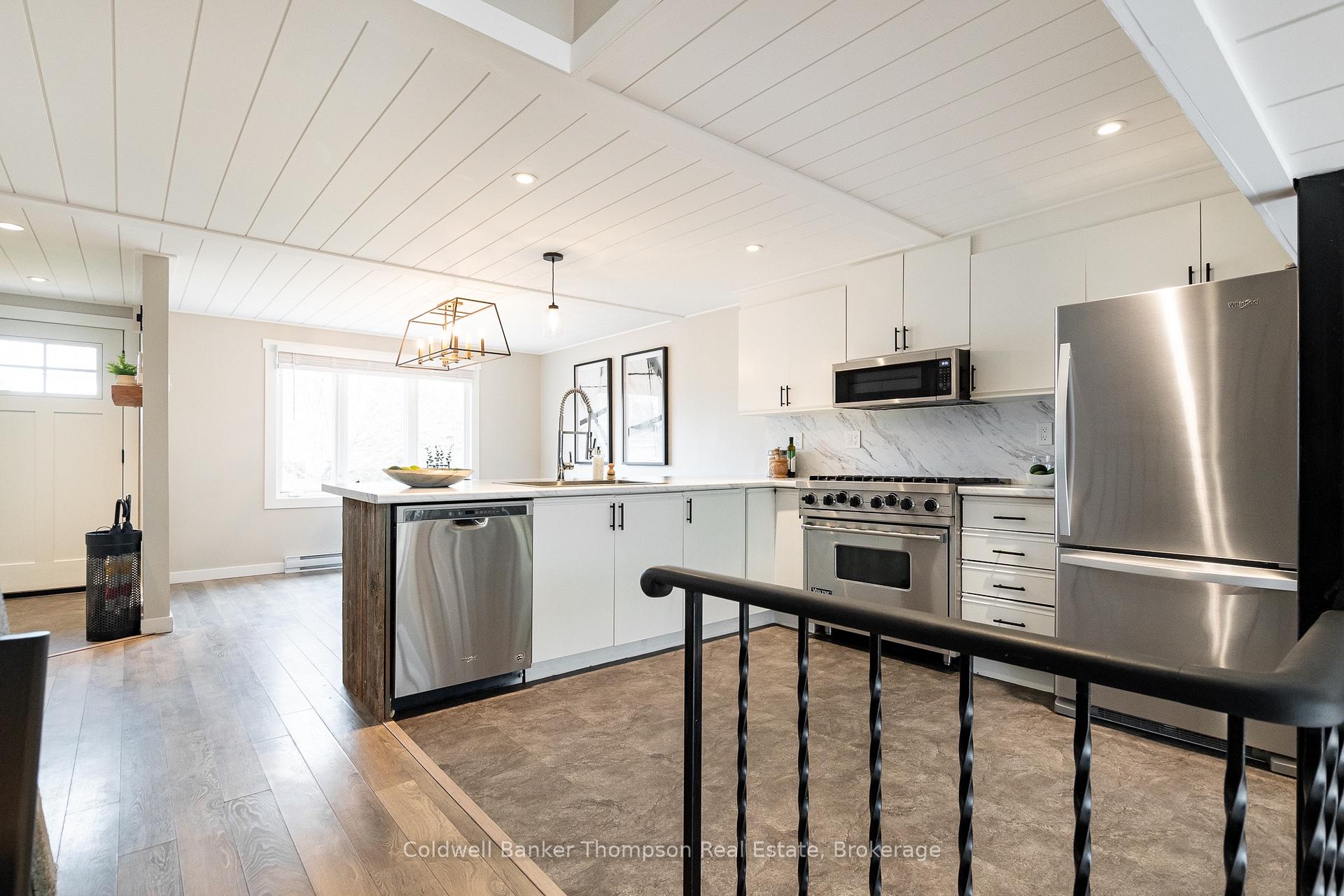Photo 8 of 107 Spencer Street, Bracebridge, Monck (Bracebridge) — HOMEH