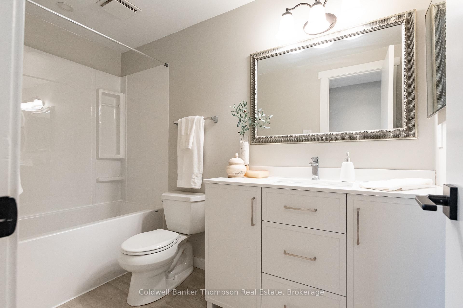 Photo 12 of 107 Spencer Street, Bracebridge, Monck (Bracebridge) — HOMEH