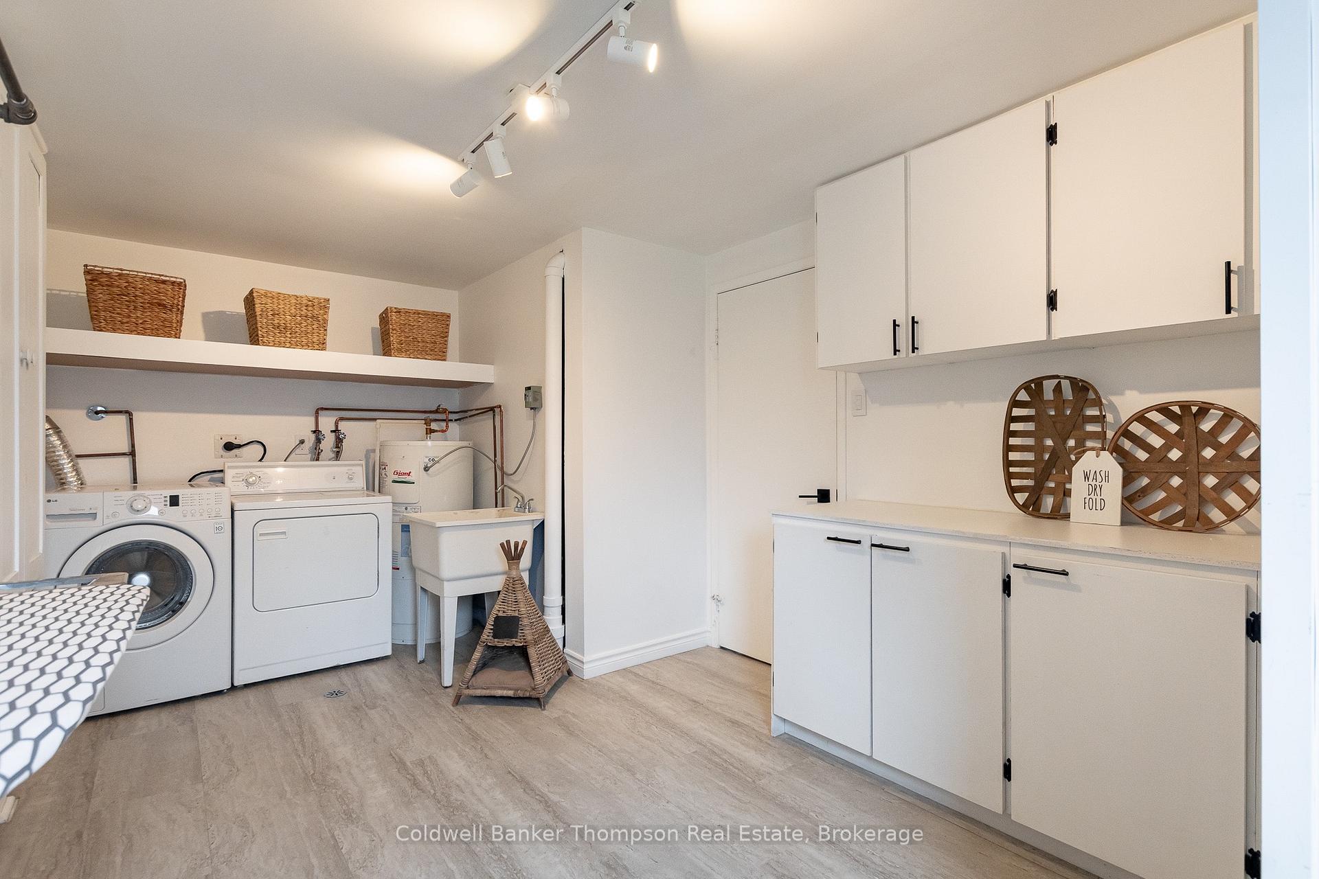 Photo 25 of 107 Spencer Street, Bracebridge, Monck (Bracebridge) — HOMEH
