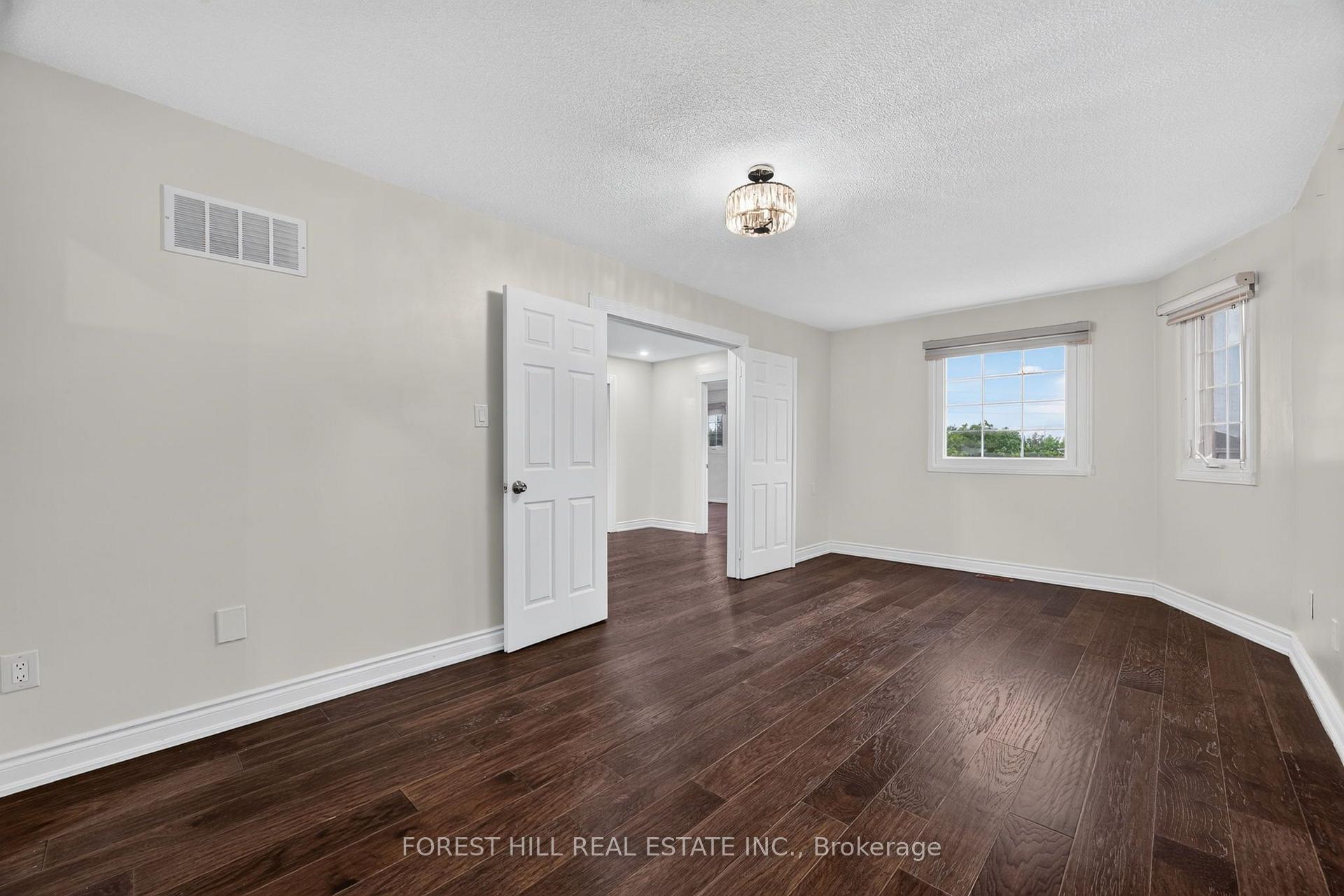 Photo 20 of 55 Castlehill Road, Brampton, Northwood Park — HOMEH