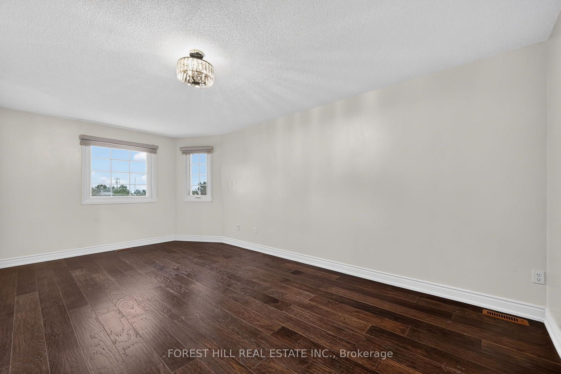 Photo 21 of 55 Castlehill Road, Brampton, Northwood Park — HOMEH