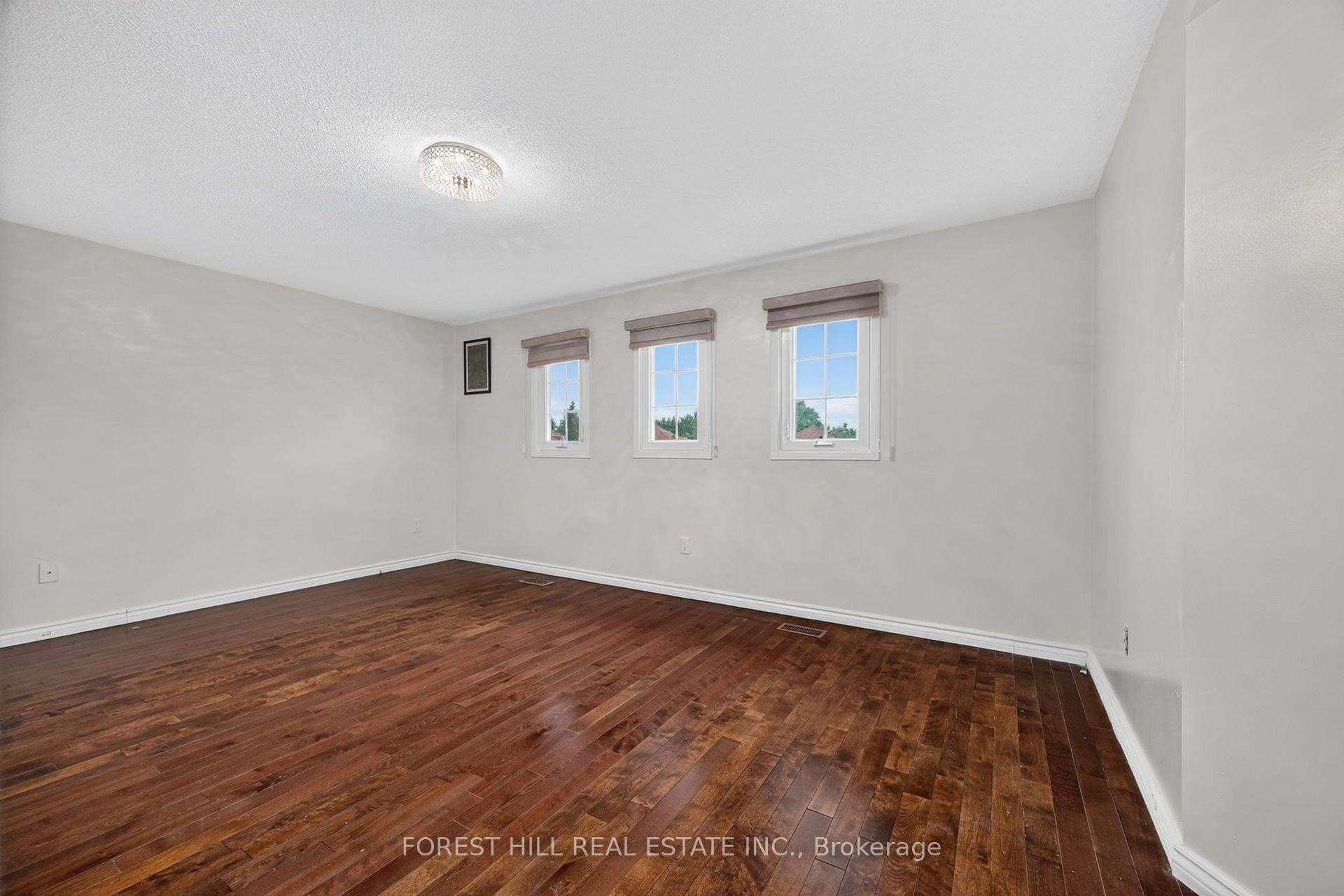 Photo 28 of 55 Castlehill Road, Brampton, Northwood Park — HOMEH